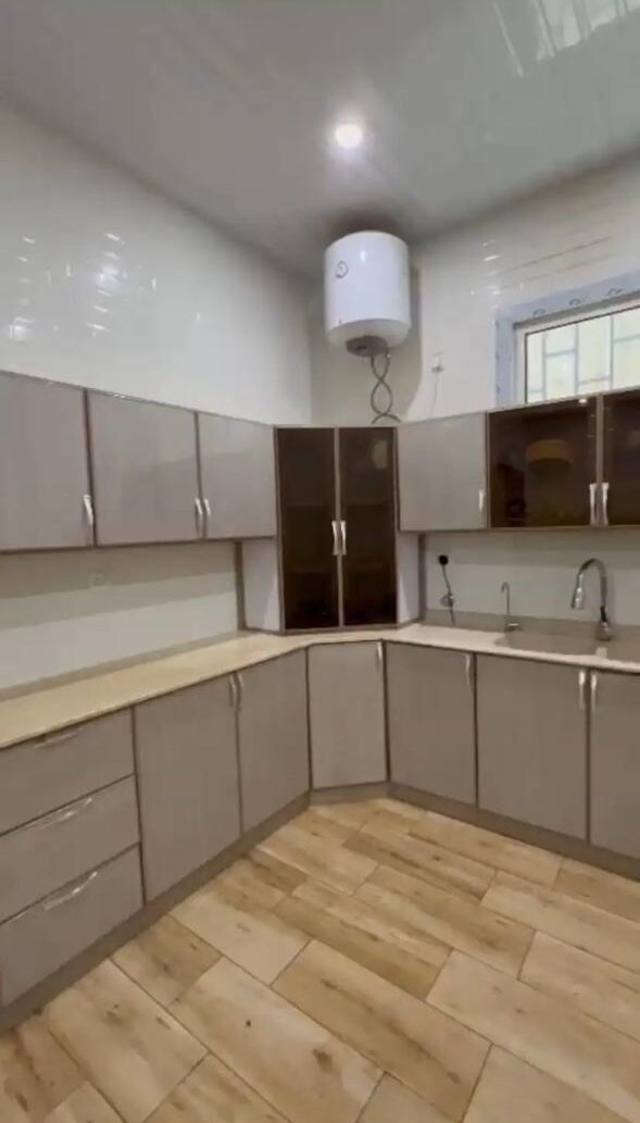 Kitchen Cabinet in tabuk